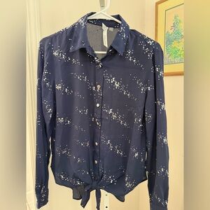 NY Collection Long Sleeve Button Down Tie Front Blouse. NWT. Size Small